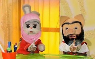 Пару из Ирана «арестовали за вирусное видео романтического предложения» в торговом центре, которое «оскорбляет ислам»