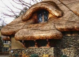 Это называется "дранка". Тонкие пластины из дерева.