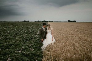 С картохою во ржи.