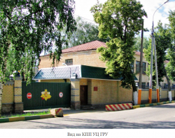 Нашел только современное, в 79-м было не так красиво. Архитектура города тогда вообще не интересовала, а вот мороженое и девки на танцах в парке это да! Еще помню в баню городскую водили.