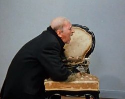 Догадаетесь, что там? 15 замаскированных подарков, оригинальная упаковка которых ломает мозг