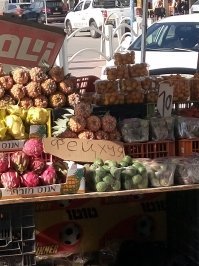35 смешных объявлений, которые можно увидеть только на рынках
