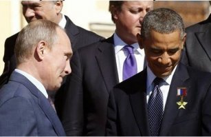 Агент "Копчёный" принимает поздравления Путина за Крым :)