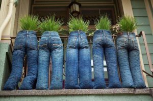 И старые джинсы можно не выбрасывать.