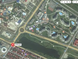 Хавка и правда отстой. У нас хоть и были включены завтраки, но всё равно обходили эту тошниловку стороной. Ходили в столовую "Четыре сезона". Вкусно по-домашнему и не так дорого, в смысле для отдыха.
