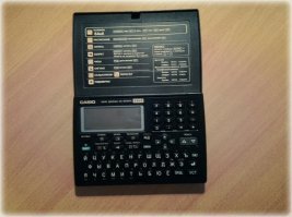 У меня такая электронная записная книжка CASIO валяется где то.