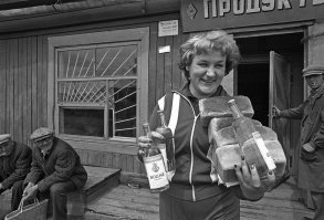 ЗОЖ по-советски: пили натуральный пшеничный сок и закусывали органическим пшеничным хлебом.