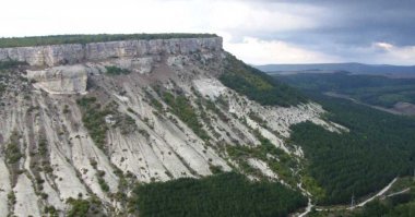 Первая фотка напомнила вид из Чуфут-Кале (Крым)