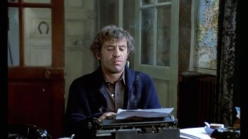 Автору, пожалуй впору, написать глубокий роман по фильму. Будет интересно.