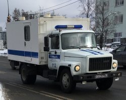 Для народа тоже машины есть, особенно для тех, кто ненавидит богатых, образованных и успешных.