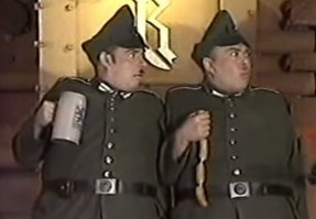 НИКТО НИКОГО НЕ ТАРАНИЛ!!!
ЭТИ ЧУЧМЕКИ ВСПЛЫЛИ ПРЯМО ПО КУРСУ АВИАНОСЦА.
С БОДУНА ЛИ, ИЛИ ПО ОБЫЧНОМУ РАЗДОЛБАЙСТВУ КАПИТАН РОССИЙСКОЙ ПОДВОДНОЙ ЛОДКИ НЕ СМОГ ПРАВИЛЬНО РАСсЧИТАТЬ КООРДИНАТЫ ЦЕЛИ!!!