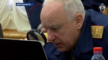 Может и эту картинку на еще один фон налепить?