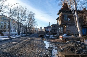 А подсыплют щебнем и в распутицу можно ездить.