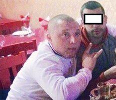 ну или как этого "автора" который решил взять штурмом эшелон))))