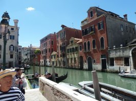 был в начале июня, очень понравилось, ничего не воняет, погода была чудесная