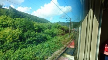 Пейзаж под стук колёс