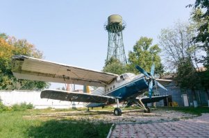 Ан 2 это хорошо, а вот Шуховская водонапорная башня куда интереснее! Когда то в моем городе такая была в 90е ее распилили какие то умники в металлолом. Конечно В.Г. Шухов не только водокачки проектировал, а например такие его работы как ТВ вышка на Шаболовке в Москве или опоры ЛЭП через Оку рядом с Нижним Новгородом и еще много разных башен и вышек.