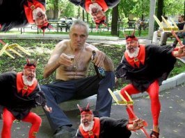 йа кислотный Дед с лазерами вместо глаз!!