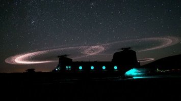 Все про лазерный пистолет спорят. Я один полез гуглить триболюминесценцию?