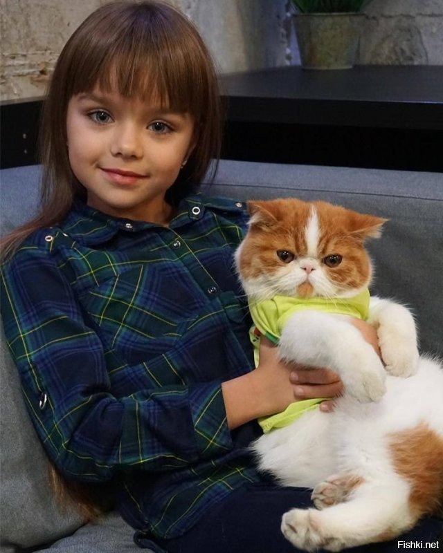 В натуре всё-таки лучше смотрится. Хотя написано оригинально.