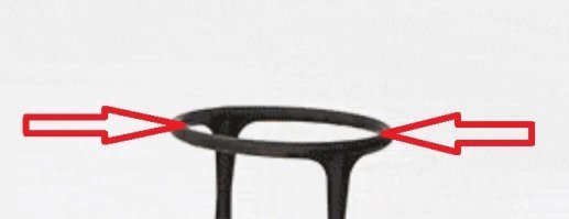 "Сей приблудой" я пользуюсь уже года четыре, лично я доволен - не было такого полена, чтобы я его не разрубил (естественно которые проходят в это отверстие), а вот преимущества колки дров в покрышке я не заметил - расставлял долго, порубил бысто (поленья надо выбирать - если бы попались сучковатые, хрен бы у него что получилось!