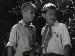 Наши парни, о своих добрых делах, не трубят по всему миру...