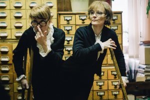 Точняк!
Две сросшиеся тетки