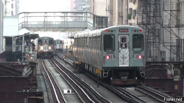 Вы в метро Нового Йорка были? Похоже нет ибо сравнение с Московским будет не в пользу последнего, мягко говоря.

На счёт тезиса "Москва - не Россия" вы уже смешны с этим тезисом, уже жаль вас либероту тупоголовую. В России есть и другие крупные города и метро в них тоже в разы приличнее американских подземок.

Метро Чикаго:




Метро Екатеринбурга:





Уймитесь уже, завязывайте. Анаконда сдохла, а если отьехать на 1000км от Москвы вы увидите отличные дороги и прекрасные города.

Трасса "Каспий" 1500км от Москвы.


Трасса "Дон" 1000км от Москвы.


Курск-Воронеж


И т.д. и т.п. Дороги строят хорошие и отличные, развязки ляпают прекрасные.

"Москва не Россия"


"Питер не Россия"


"Новосибирск не Россия"


"Екатеринбург не Россия"


"Краснодар не Россия"


"Челябинск не Россия"


... и т.д и т.п. и где же бл..ть по вашему Россия? В америке?

Задолбали своим тупым нытьём! Лечитесь!