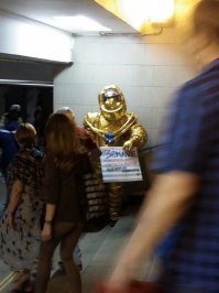 20 человек, мимо которых невозможно пройти не обратив внимания