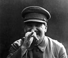 Знаменитости, которые были не прочь подмигнуть на камеру