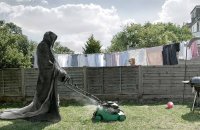 Газонокосилка и триммер. Чем косить траву?