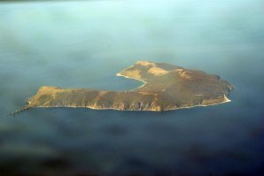 Там еще вот такой остров имеется,Аскольд называется,я на нем срочную служил