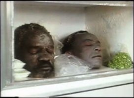 Каннибализм, наркотики и геноцид: топ-5 самых странных военных диктатур