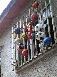 со скамейкой - очень даже актуально!
а вот ещё: