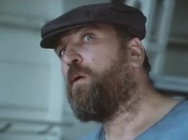 Петренко вообще крут , в принципе , величайший актер и человек