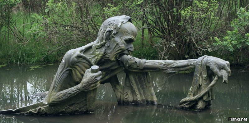 10 внушающих ужас статуй, на которые стоит взглянуть