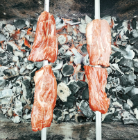 Я перестал брать свинину, потому что появилась шикарная мраморная говядина. Даже мариновать не надо.