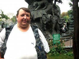 Хех... Без всякой операции разозлился на себя и за пару лет сбросил 50 кг.