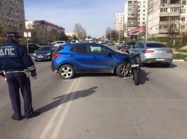 А ЖОПЕЛЬ через двойную сплошную разворачивался ?