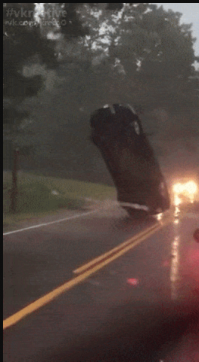 Тут все понятно, задний антиграв сдох!:)