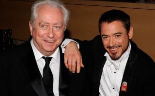 Так старший еще жив, однако