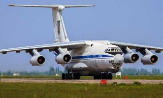 Y-20 - это тот же самый Ил-76. Китайцы изменили ему нос и хвост, а все остальное осталось.
