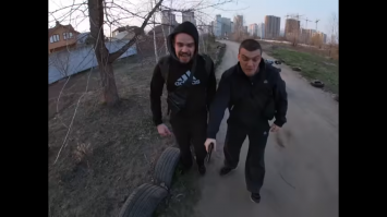 Ты <span style='color:gray'>[мат]</span>л? Ты <span style='color:gray'>[мат]</span>л?! Ты <span style='color:gray'>[мат]</span>л!!!!