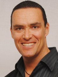 далекий потомок )