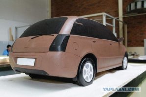 Единственный нормальный проект из конца 80х начала 90х который я видел это Лада Неодвойка. И то ее сделали только в пластилине.
Однако смотрится она отлично даже сейчас.