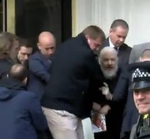 Что то я не понял, за что Патриарха Кирилла задержали?
