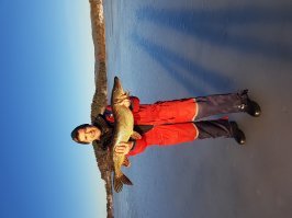 Рыбак поймал рыбу своей мечты