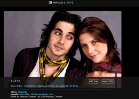 Тут всё очень сложно. Этот факт указан на IMBD, где написано Alan Miller, но ссылка ведёт на какого-то режиссёра документалиста, причём без фотки. Также в факте говорится о неком Гуларте (Goulart), во всех остальных источниках только о Миллере. Согласно "кинопоиску", Густав Гуларт (  снимался в сериале "Новый Геркулес" (Malhaçã). На IMDB указано, что в этом сериале играл Alan Miller, но под фотками указано, что автор фото Gustavo Goulart. По возрасту и внешности Гуларт подходит на роль Джоффри, так что скорее всего это он. А я в тексте на всякий случай укажу два варианта.