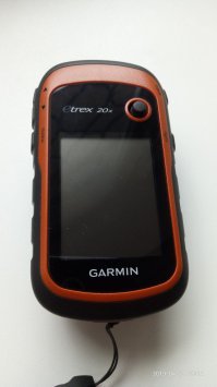 В разы лучше смартфона с навигатором...