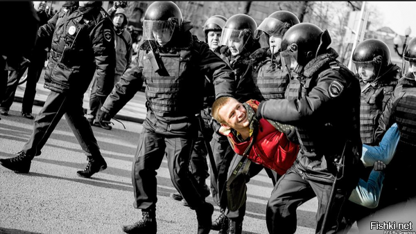 Надеюсь для протестующих всё закончилось в лучших традициях демократии.......
Как это принято в Евросоюзе и других развитых странах....



А то достал уже наш кровавый, тоталитарный Мордор ......






Эх-х-х Россия - россиюшка...Когда уже и мы заживём как в просвещённые и цивилизованные люди?
 
ДОКОЛЕ????
